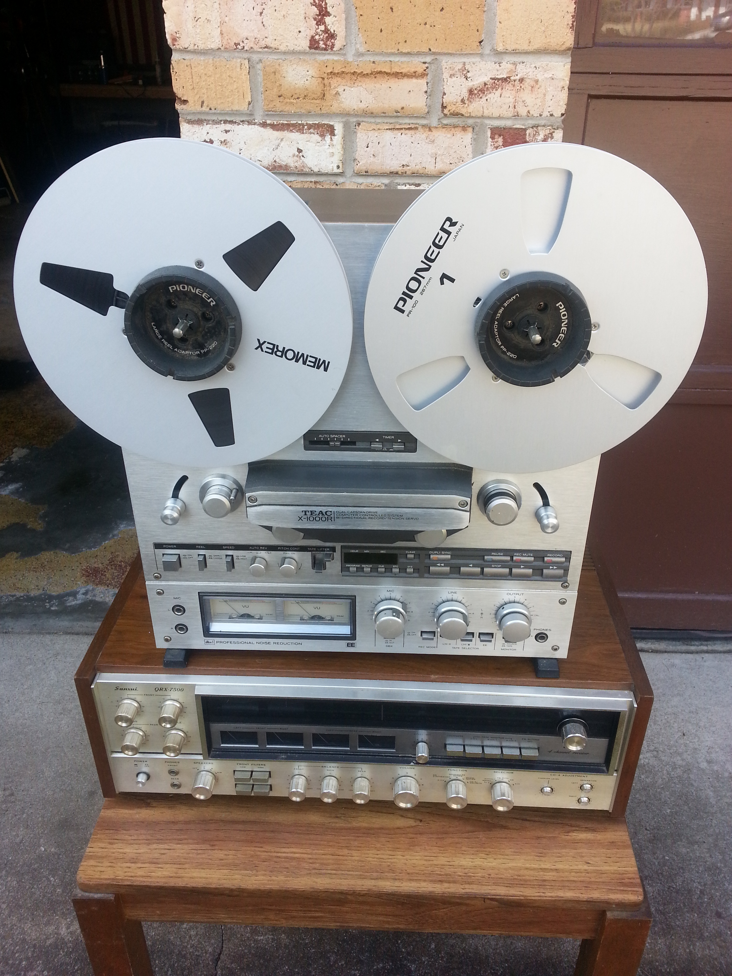 WTB Old Heavy Stereo Equipment, in Danville, VA