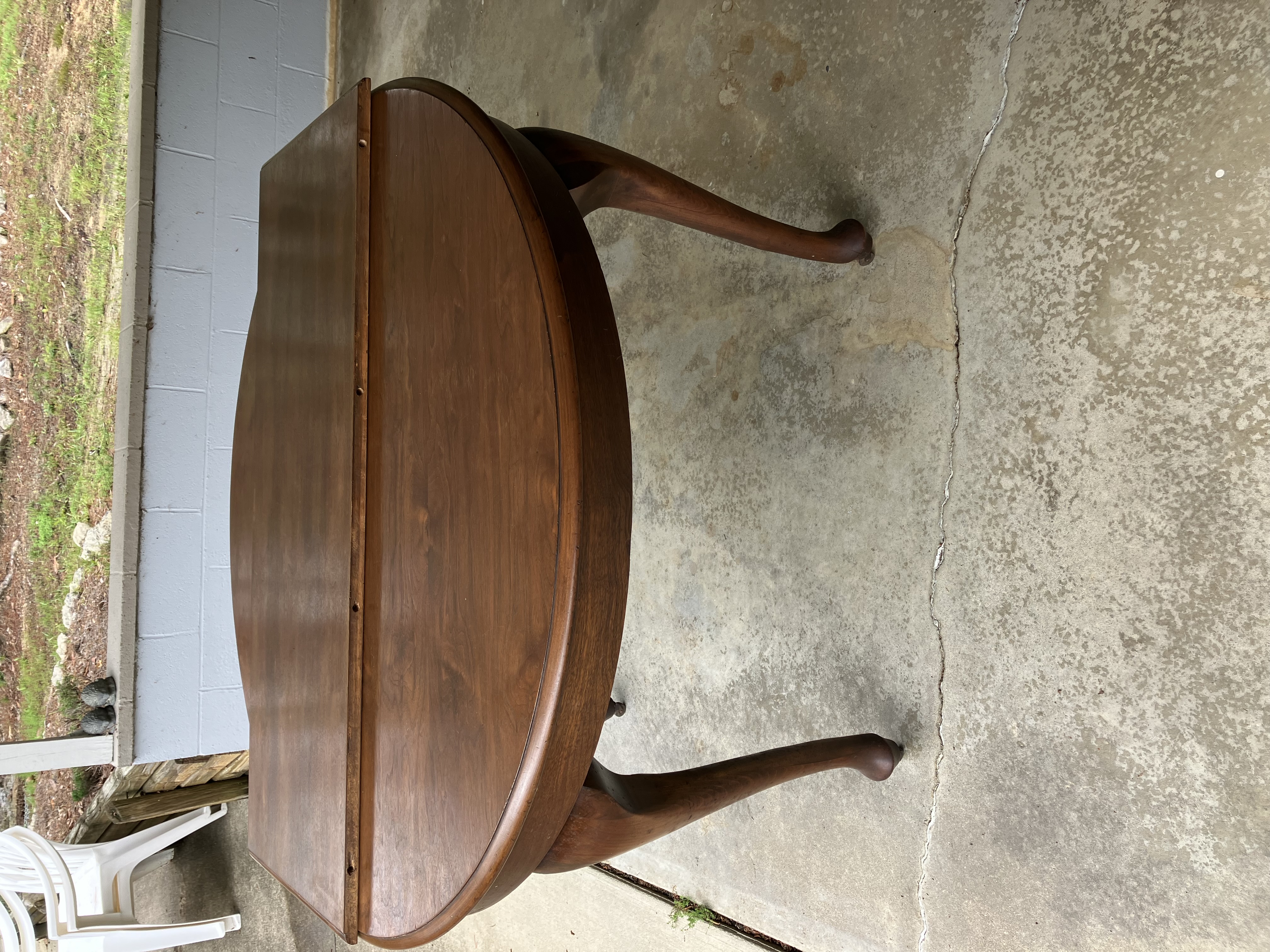 Queen Anne Dining Set. in Danville, VA